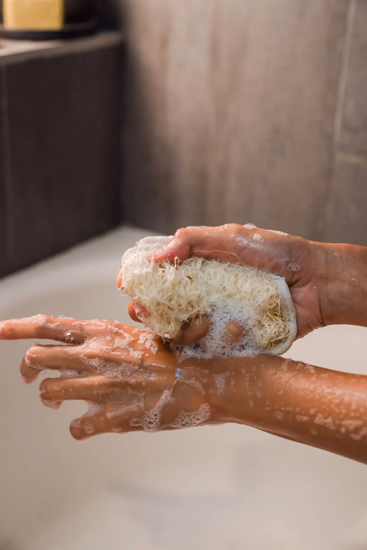 9 Best Body Washes for Sensitive Skin in 2026 (Editor's Choice)